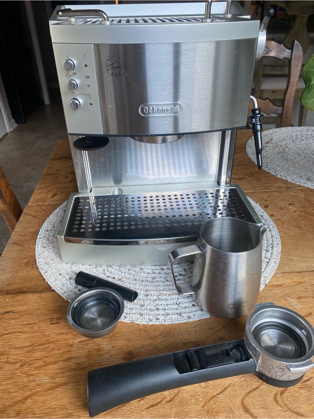 Espresso Machine - Picture 2 of 7